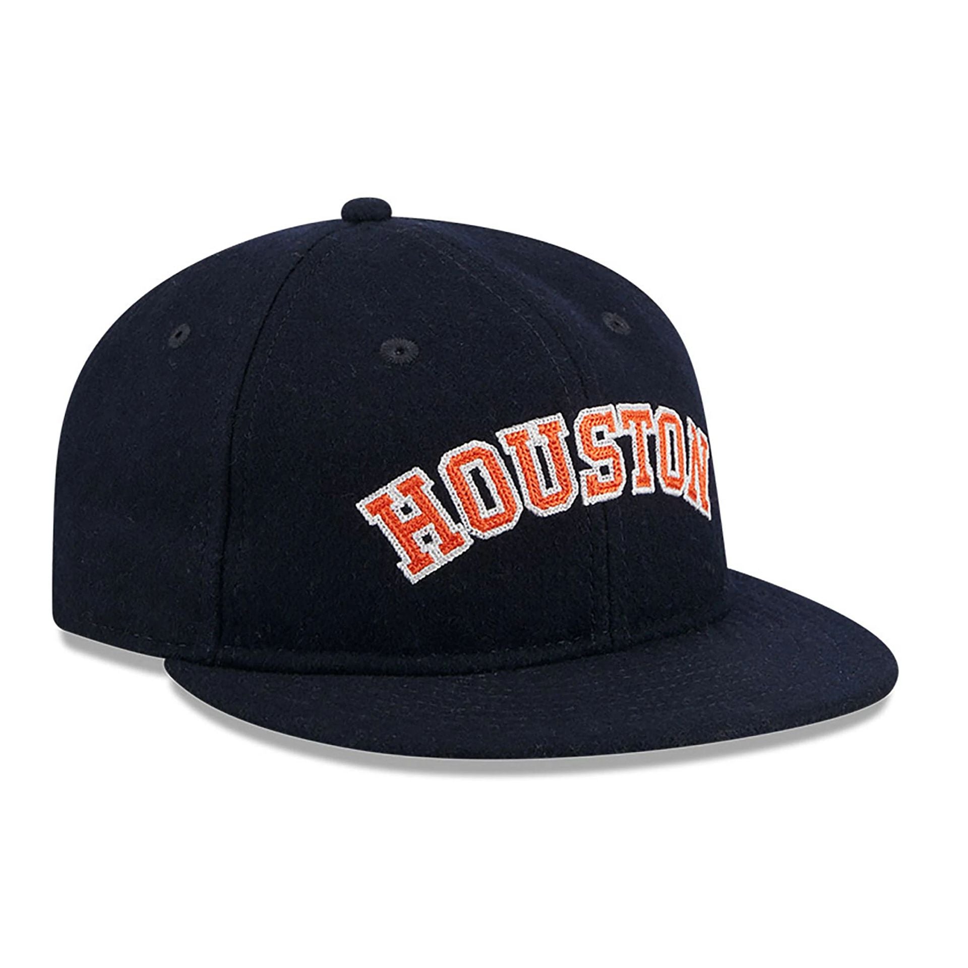 This is a Houston Astros Melton Wool Navy Retro Crown 9FIFTY Strapback Cap 4