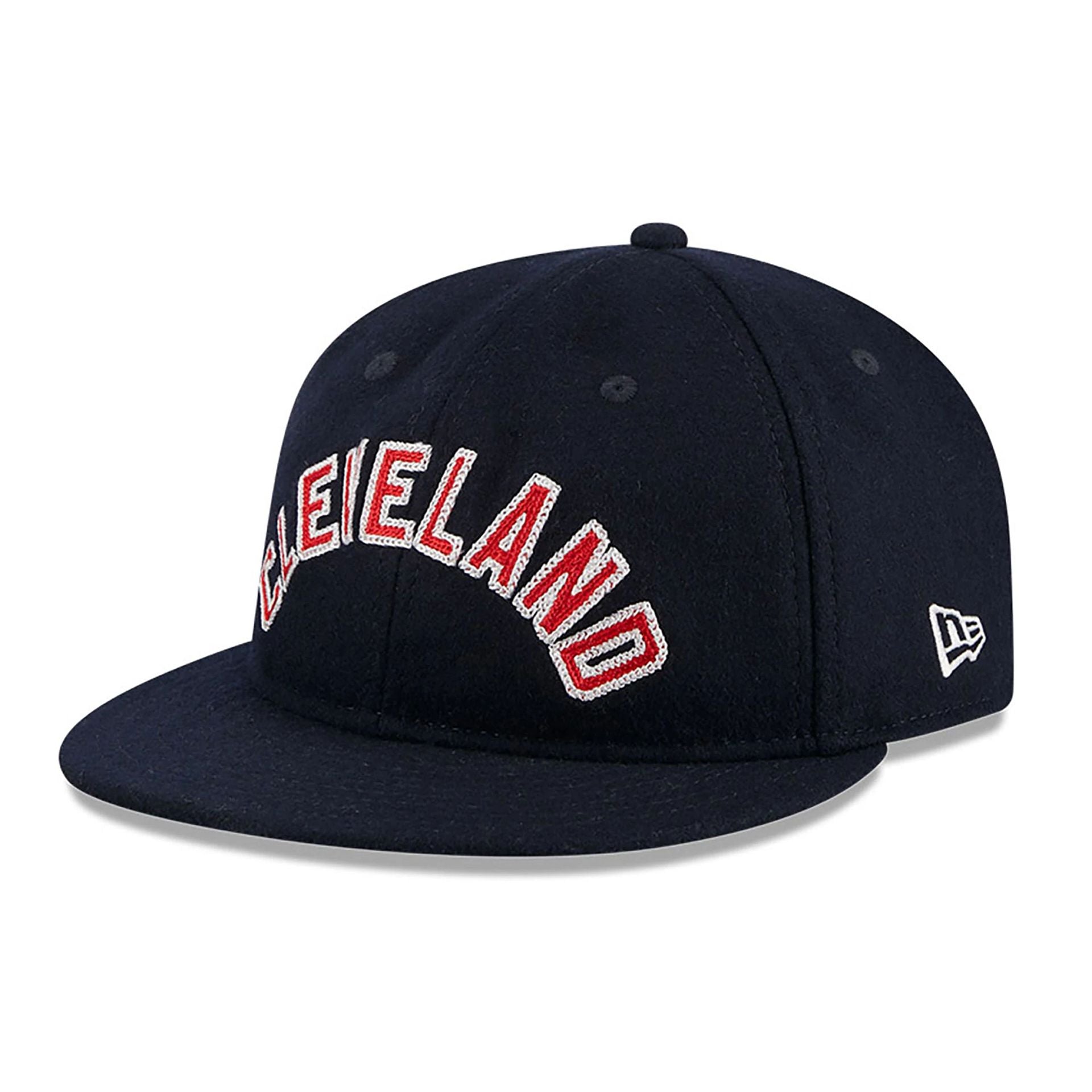 This is a Cleveland Indians Melton Wool Navy Retro Crown 9FIFTY Strapback Cap 1