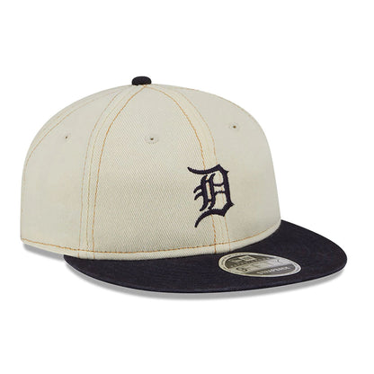 This is a Detroit Tigers Chrome Denim White Retro Crown 9FIFTY Strapback Cap 4