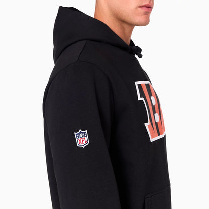 The Male model is wearing Cincinnati Bengals NFL Black Pullover Hoodie 6