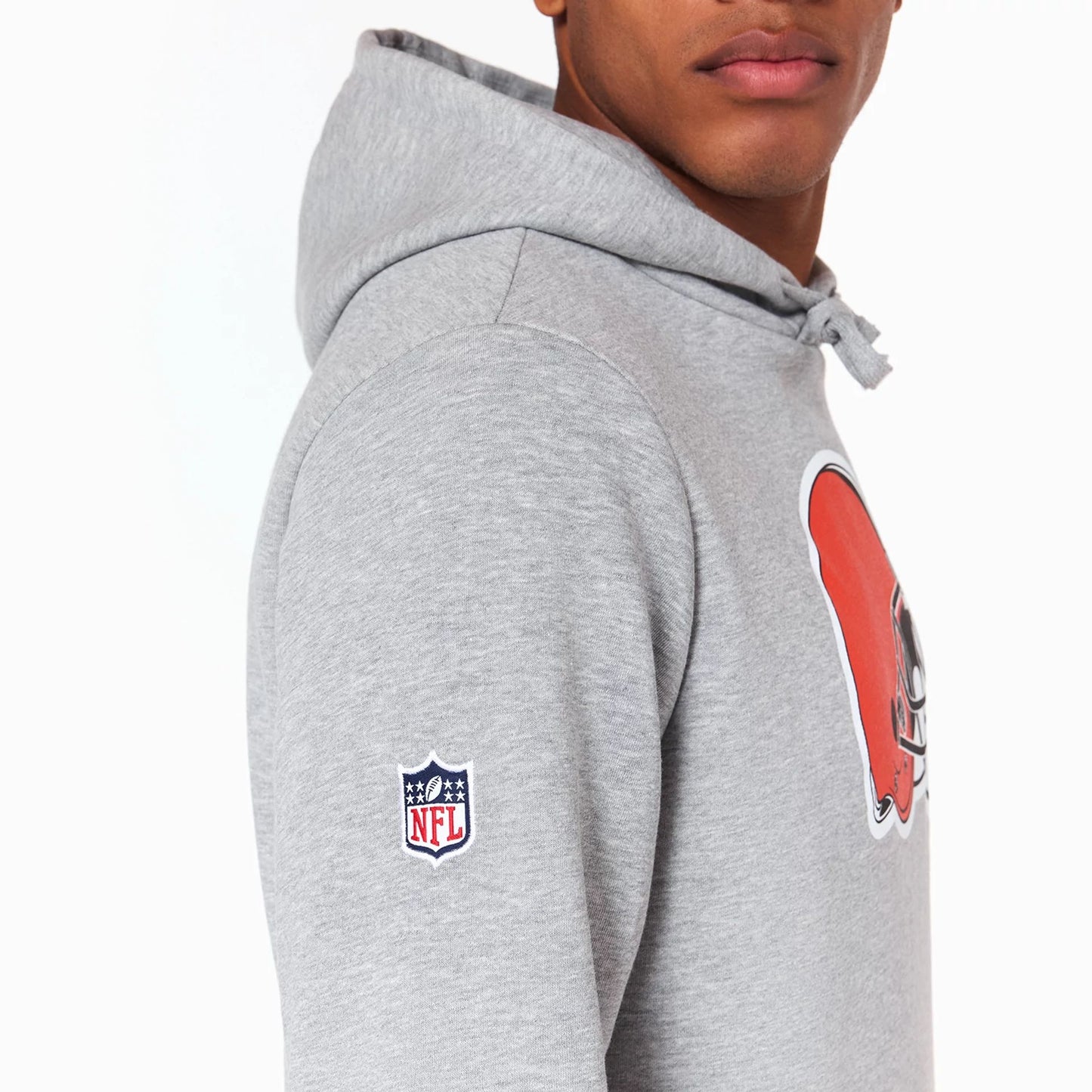 The Male model is wearing Cleveland Browns NFL Grey Pullover Hoodie 6