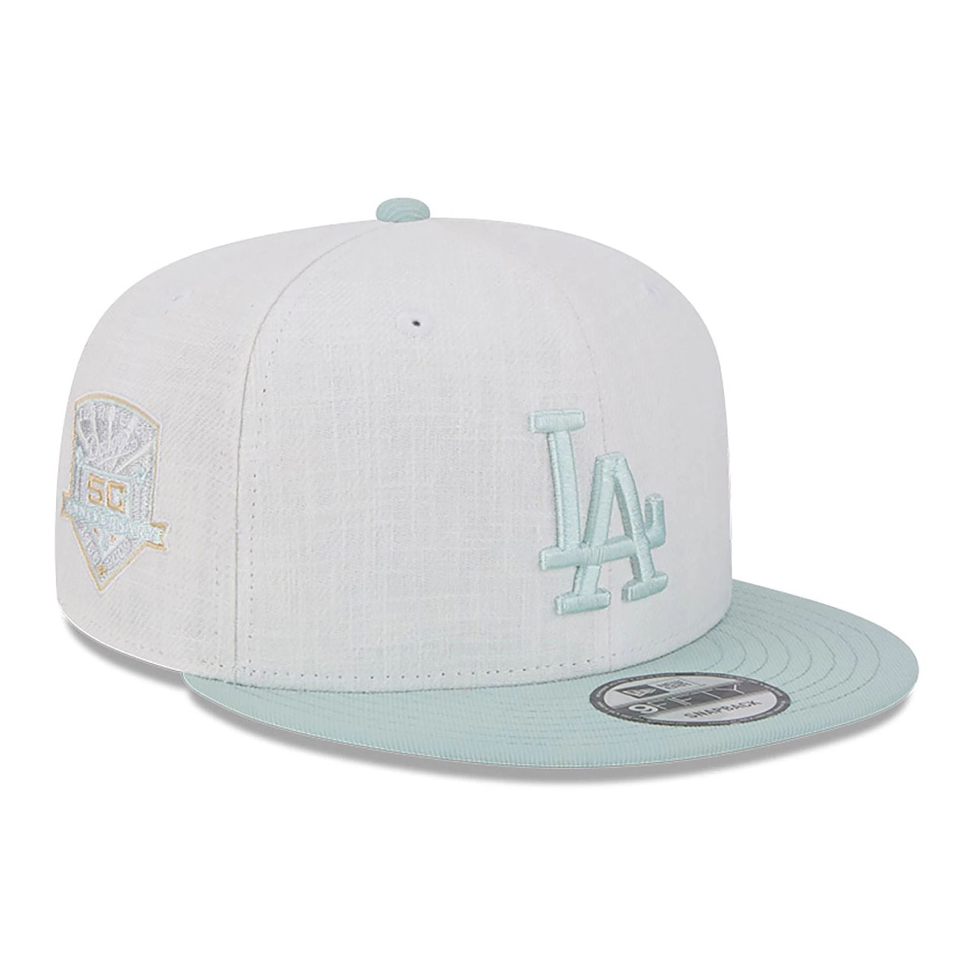 This is a LA Dodgers Minty Breeze White 9FIFTY Snapback Cap 1