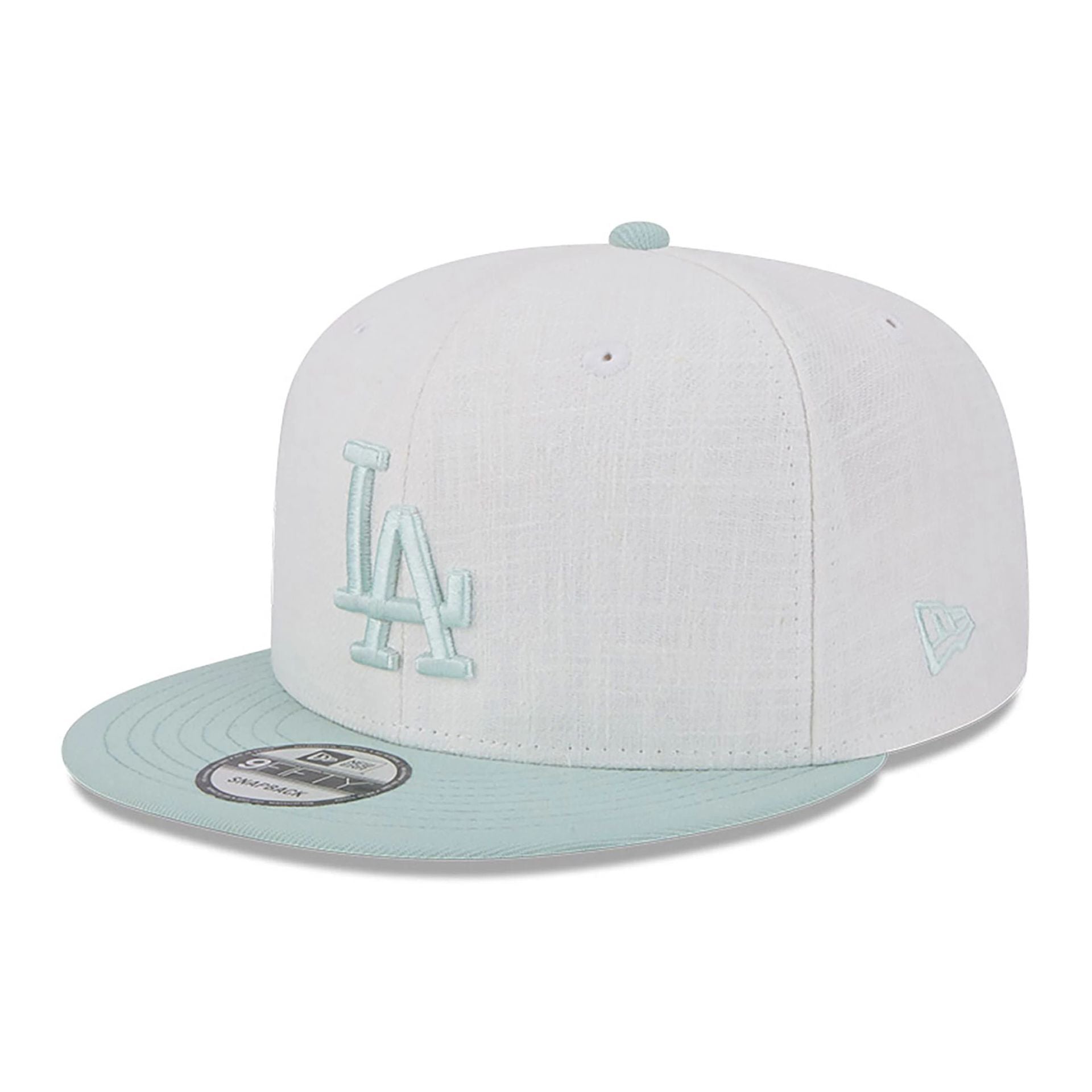 This is a LA Dodgers Minty Breeze White 9FIFTY Snapback Cap 4