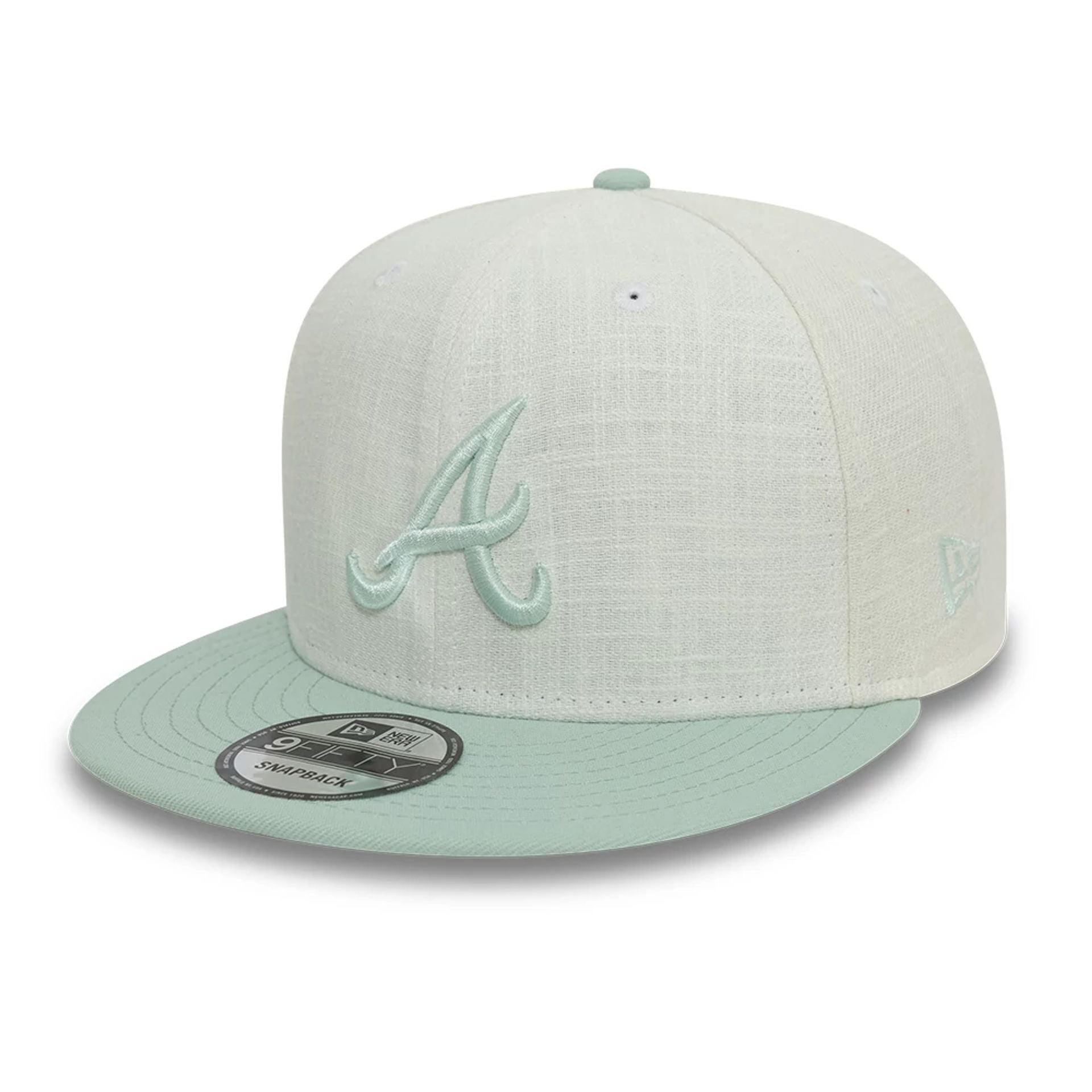 This is a Atlanta Braves Minty Breeze White 9FIFTY Snapback Cap 1