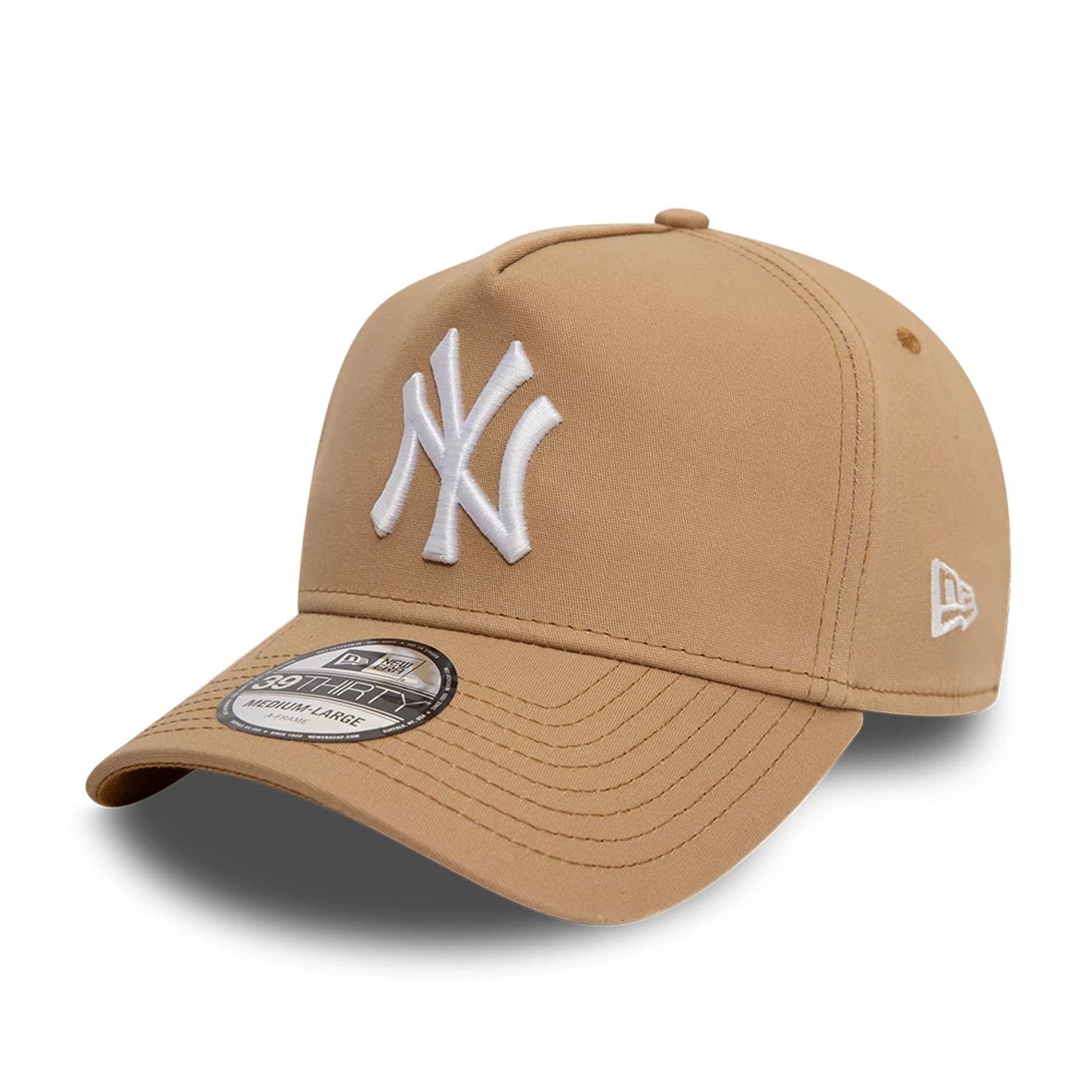 This is a New York Yankees League Essential Beige 39THIRTY A-Frame Stretch Fit Cap 1