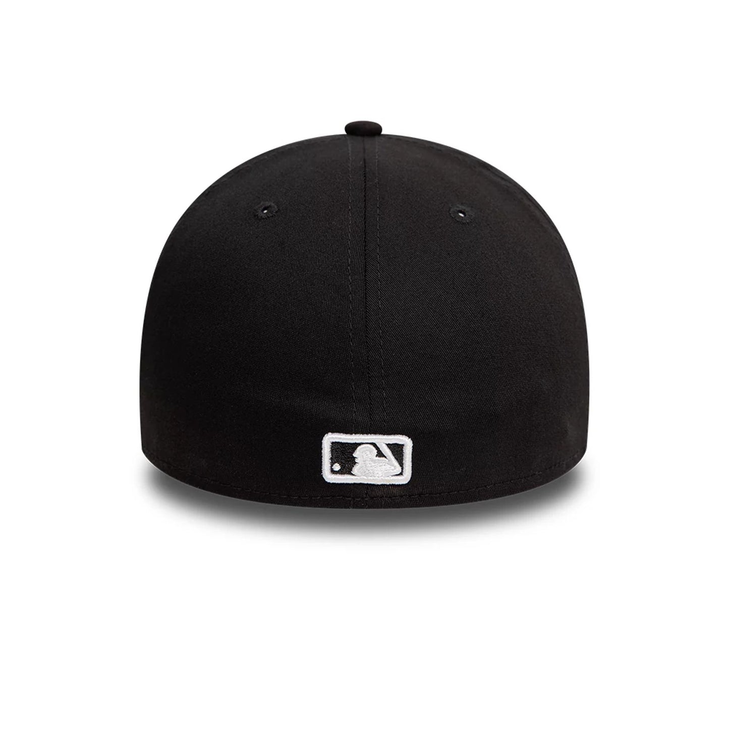 This is a New York Yankees League Essential Black 39THIRTY A-Frame Stretch Fit Cap 4