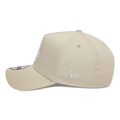 This is a LA Dodgers League Essential Light Beige 39THIRTY A-Frame Stretch Fit Cap 6