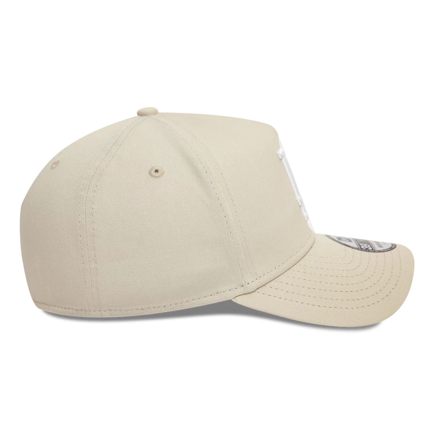 This is a LA Dodgers League Essential Light Beige 39THIRTY A-Frame Stretch Fit Cap 7