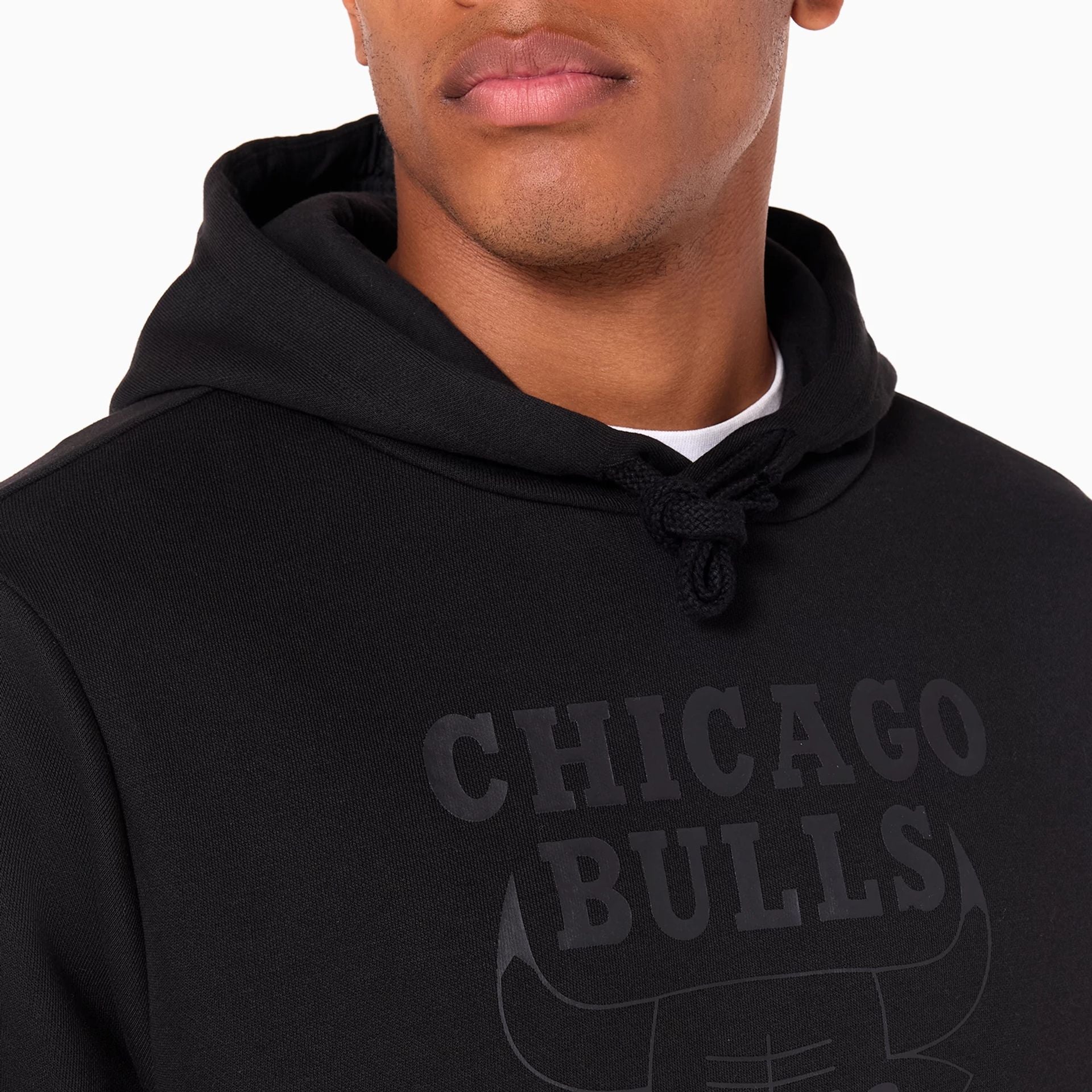 The Male model is wearing Chicago Bulls NBA Black Pullover Hoodie 2