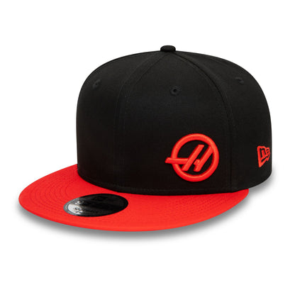 This is a Haas Formula 1 Black 9FIFTY Snapback Cap 1