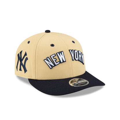 This is a New York Yankees Felt X MLB Light Beige Low Profile 9FIFTY Snapback Cap 3