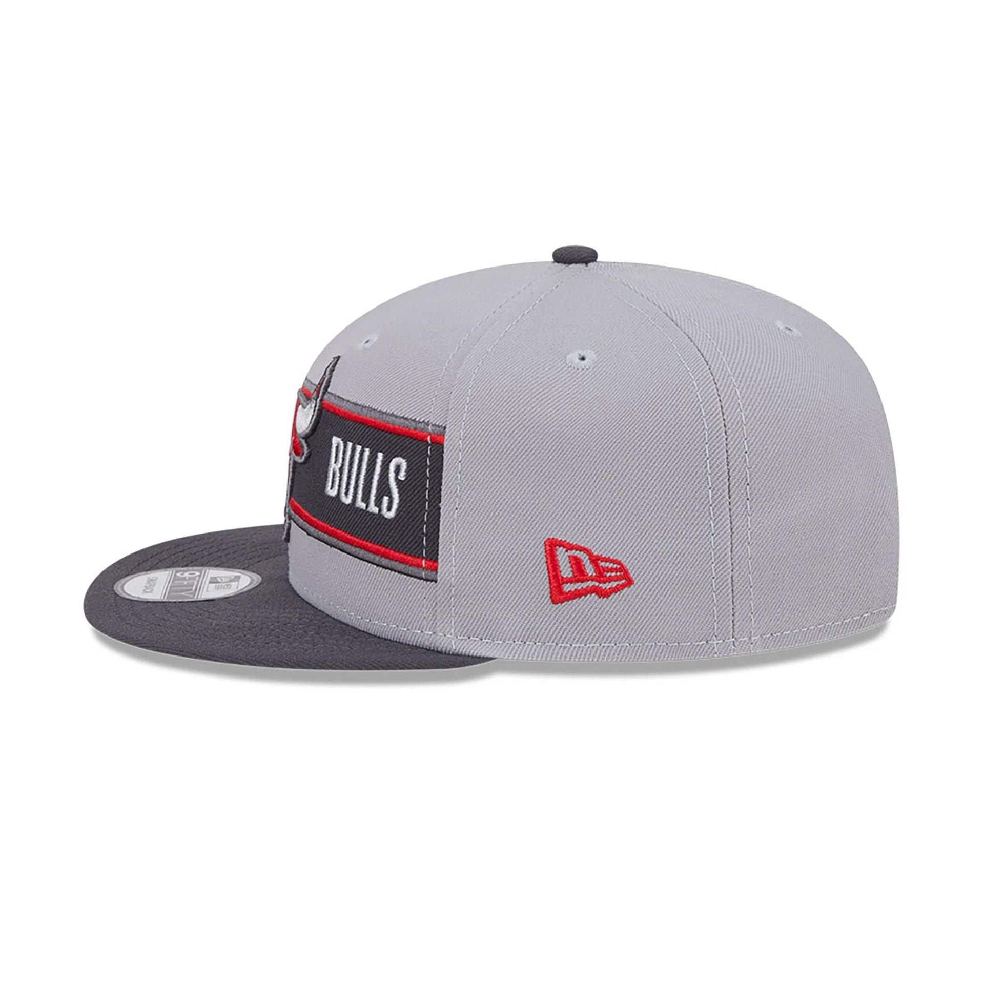 This is a Chicago Bulls NBA Draft Grey 9FIFTY Snapback Cap 2