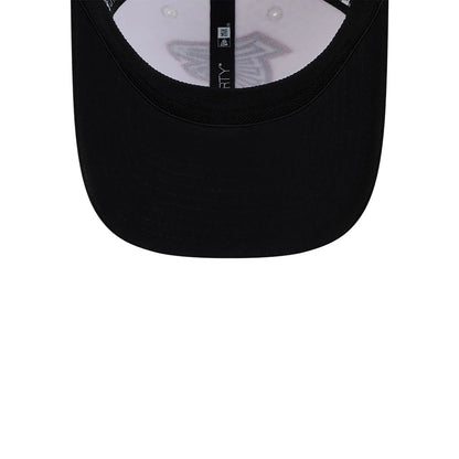 This is a Atlanta Falcons NFL Training 2024 White 9FORTY Stretch Snap Cap 4