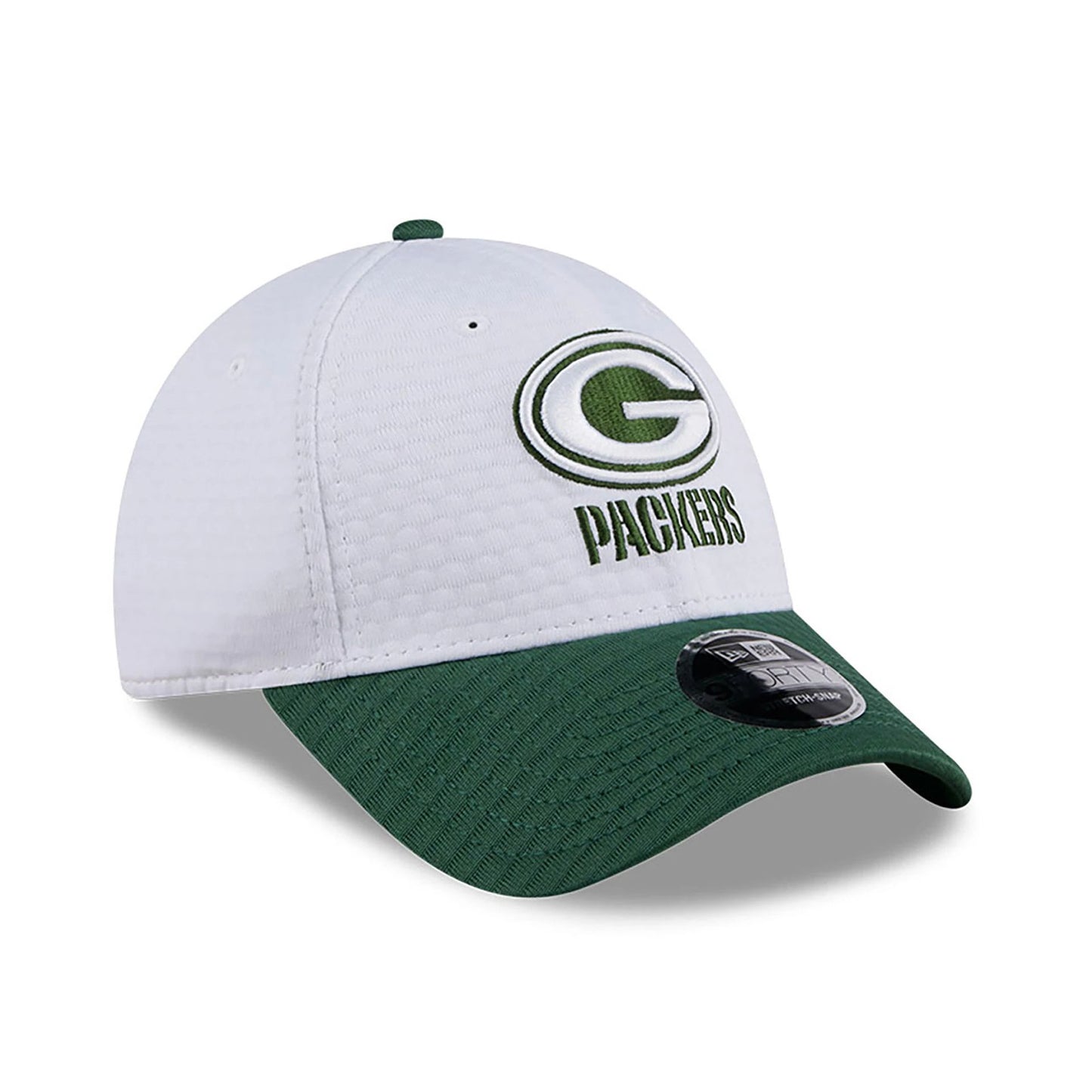 This is a Green Bay Packers NFL Training 2024 White 9FORTY Stretch Snap Cap 3