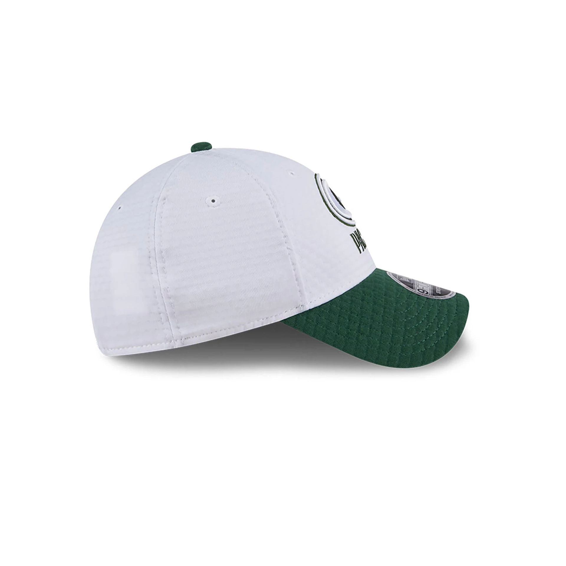 This is a Green Bay Packers NFL Training 2024 White 9FORTY Stretch Snap Cap 6