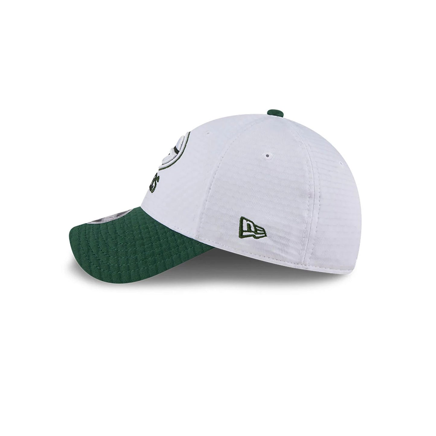 This is a Green Bay Packers NFL Training 2024 White 9FORTY Stretch Snap Cap 7