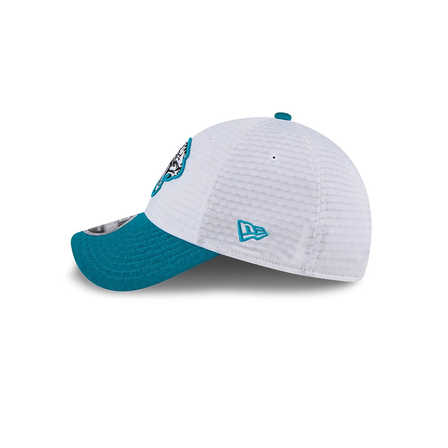 This is a Jacksonville Jaguars NFL Training 2024 White 9FORTY Stretch Snap Cap 7