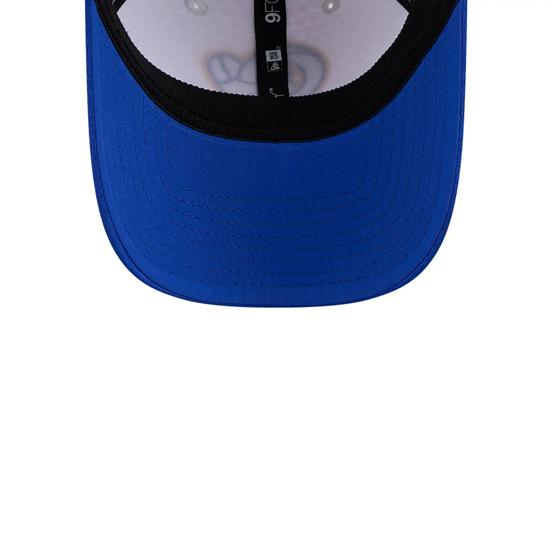 This is a LA Rams NFL Training 2024 White 9FORTY Stretch Snap Cap 4