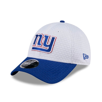 This is a New York Giants NFL Training 2024 White 9FORTY Stretch Snap Cap 1