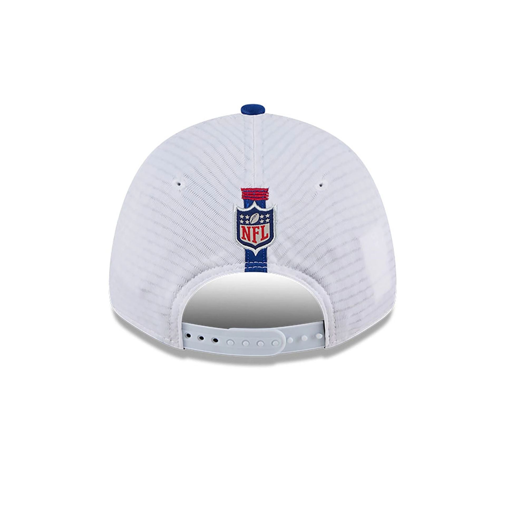 This is a New York Giants NFL Training 2024 White 9FORTY Stretch Snap Cap 5