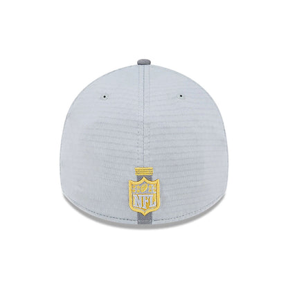 This is a Green Bay Packers NFL Training 2024 Grey 39THIRTY Stretch Fit Cap 5