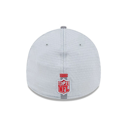 This is a Kansas City Chiefs NFL Training 2024 Grey 39THIRTY Stretch Fit Cap 5