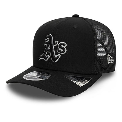 This is a Oakland Athletics Canvas Black 9SEVENTY Stretch Snap Adjustable Cap 1