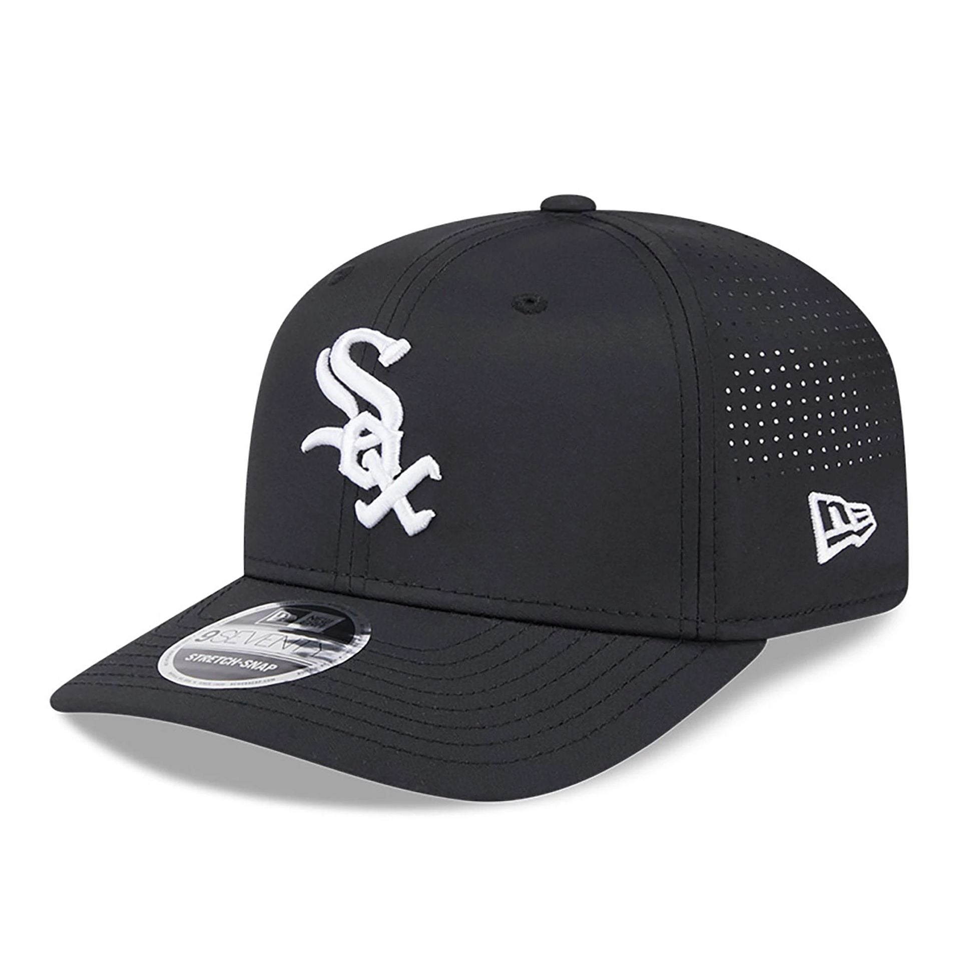 This is a Chicago White Sox AC Performance Black 9SEVENTY Stretch Snap Adjustable Cap 1