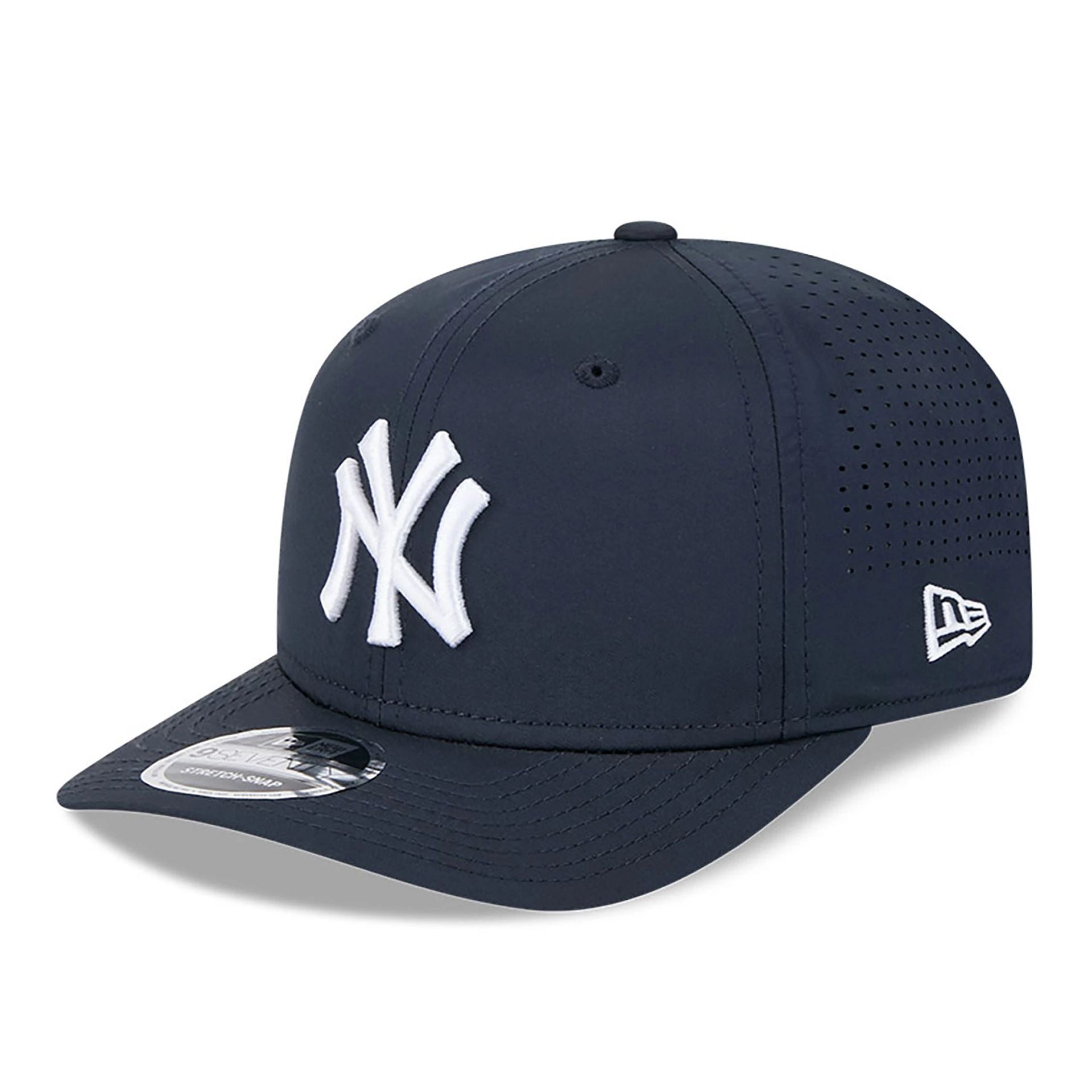 This is a New York Yankees AC Performance Navy 9SEVENTY Stretch Snap Adjustable Cap 1