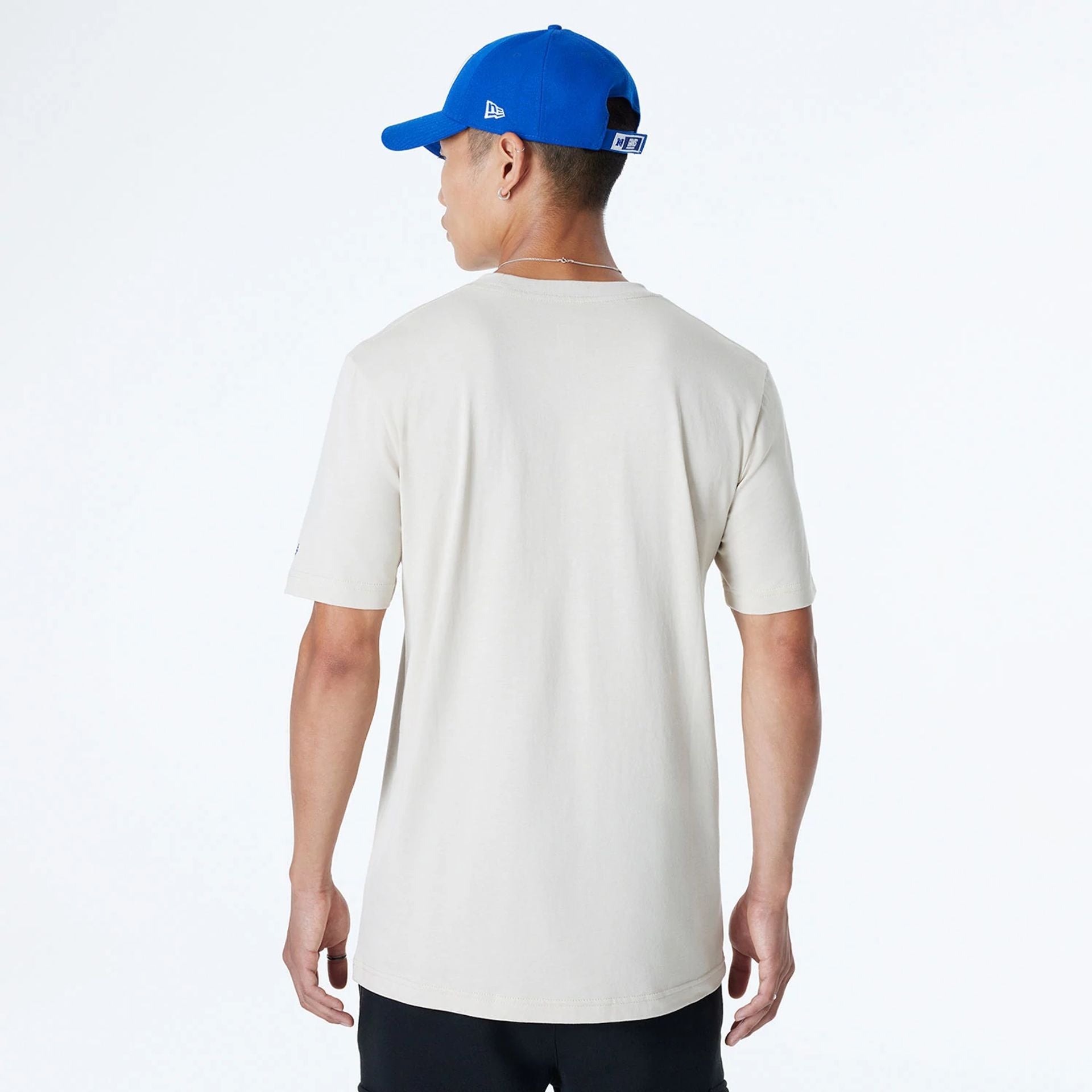 The Male model is wearing New York Giants NFL 3rd Down Historic Light Beige T-Shirt  2