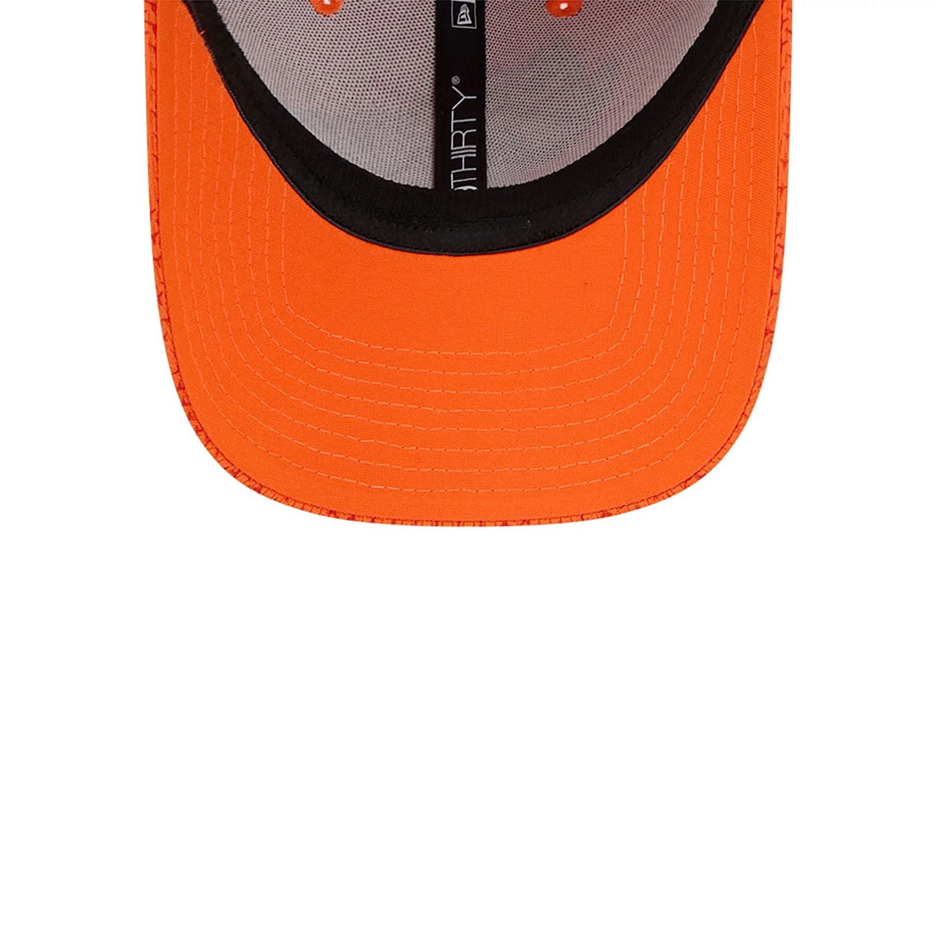 This is a Denver Broncos NFL Sideline 2024 Orange 39THIRTY Stretch Fit Cap 4