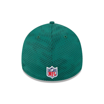 This is a New York Jets NFL Sideline 2024 Green 39THIRTY Stretch Fit Cap 4