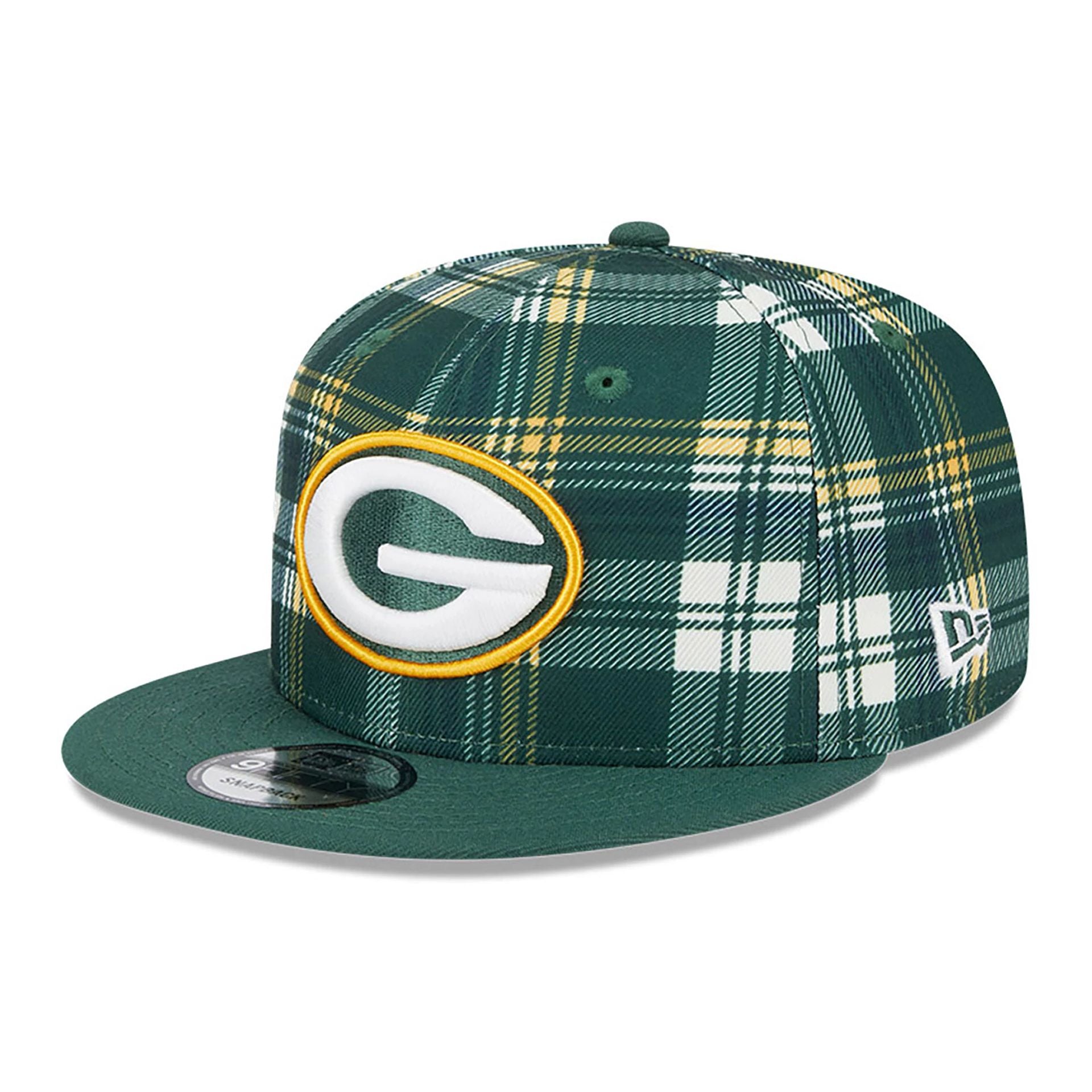 This is a Green Bay Packers NFL Sideline 2024 Dark Green 9FIFTY Snapback Cap 1