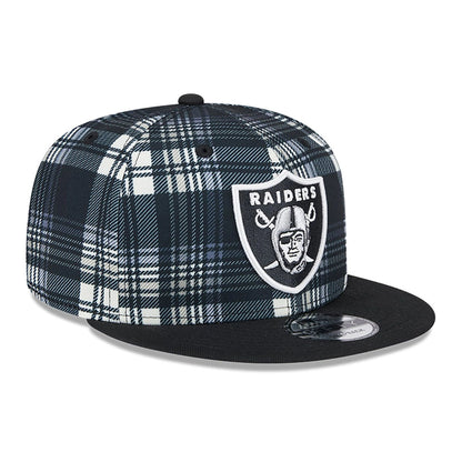 This is a Las Vegas Raiders NFL Sideline 2024 Black 9FIFTY Snapback Cap 4