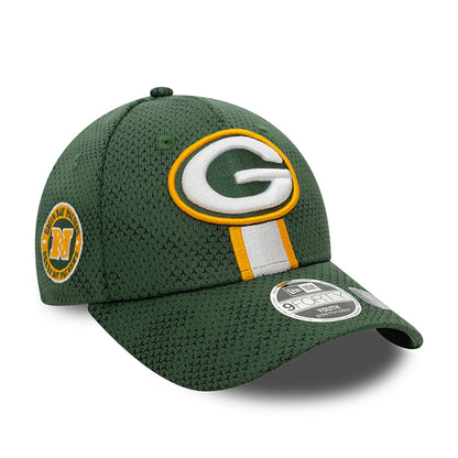 This is a Green Bay Packers Youth NFL Sideline 2024 Dark Green 9FORTY Stretch Snap Cap 1