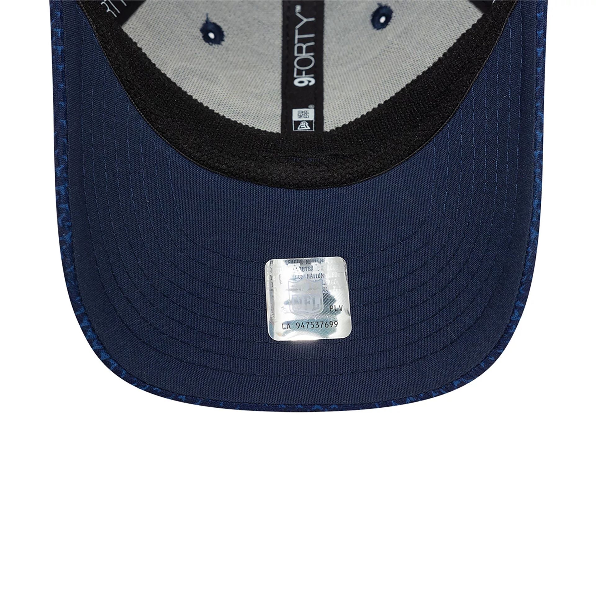 This is a Seattle Seahawks Youth NFL Sideline 2024 Dark Blue 9FORTY Stretch Snap Cap 5