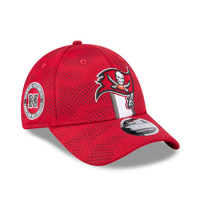 This is a Tampa Bay Buccaneers NFL Sideline 2024 Red 9FORTY Stretch Snap Cap 1