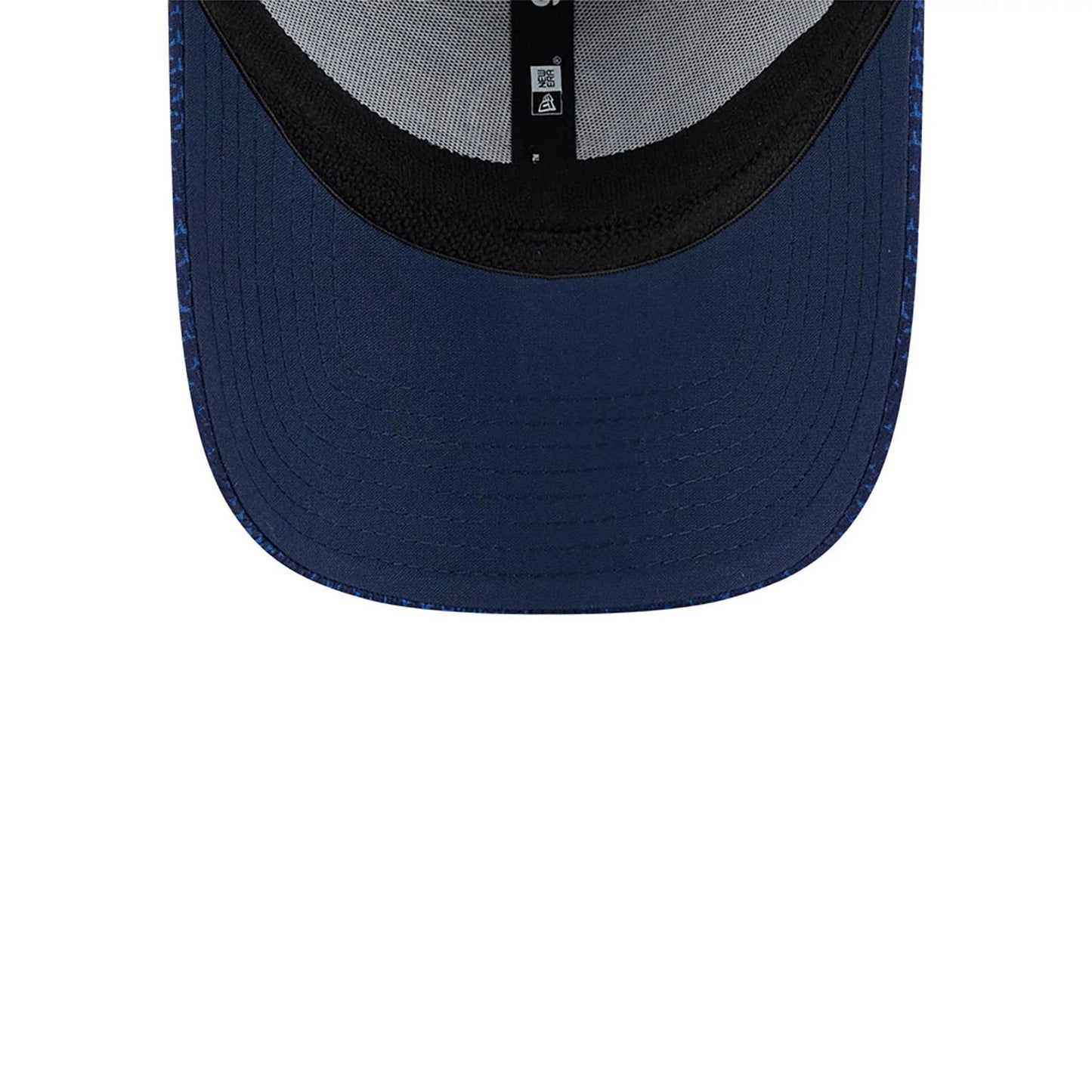 This is a Tennessee Titans NFL Sideline 2024 Dark Blue 9FORTY Stretch Snap Cap 4