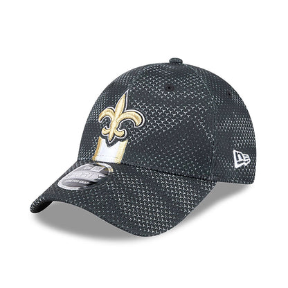 This is a New Orleans Saints NFL Sideline 2024 Black 9FORTY Stretch Snap Cap 3