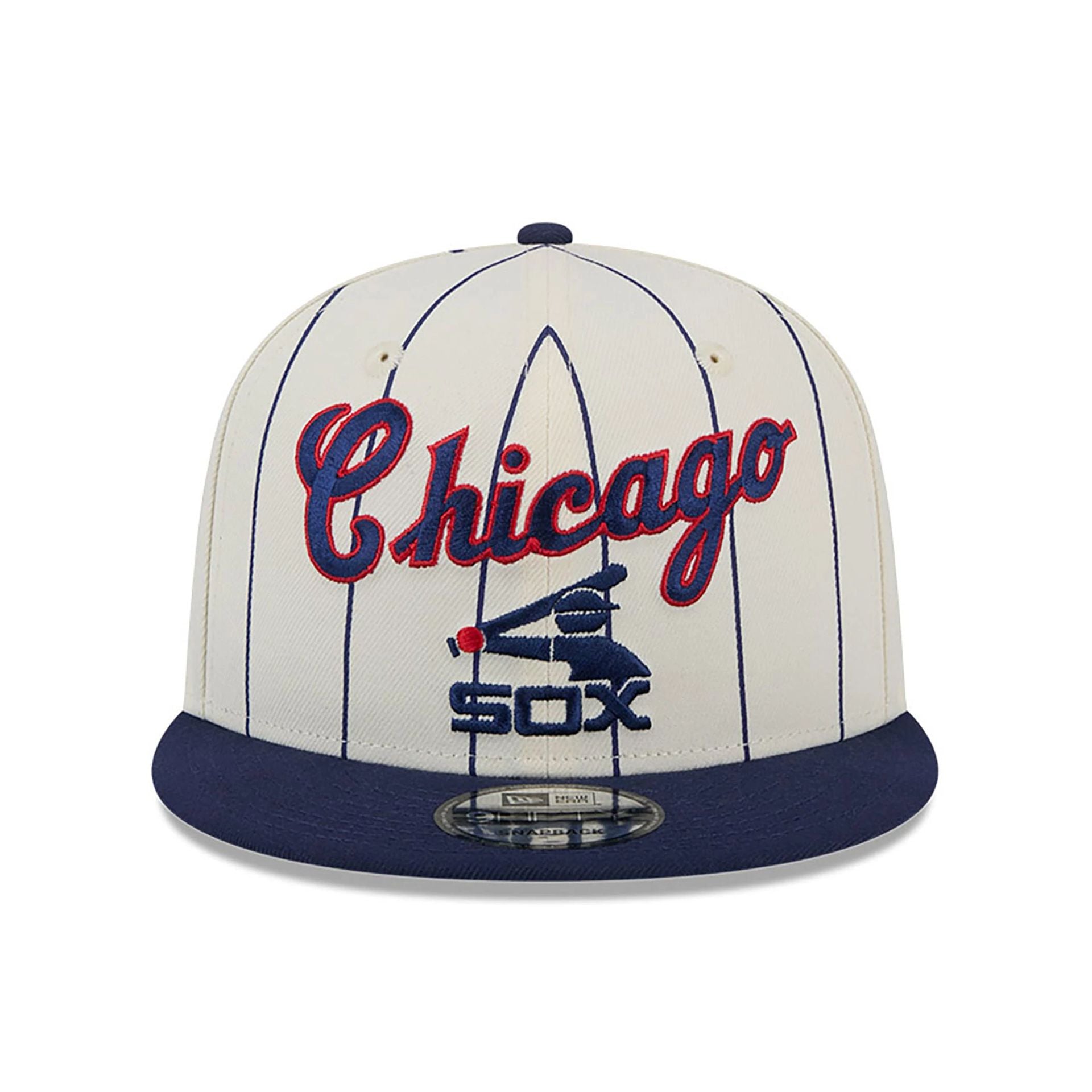 This is a Chicago White Sox Jersey Pinstripe Chrome White 9FIFTY Snapback Cap 3