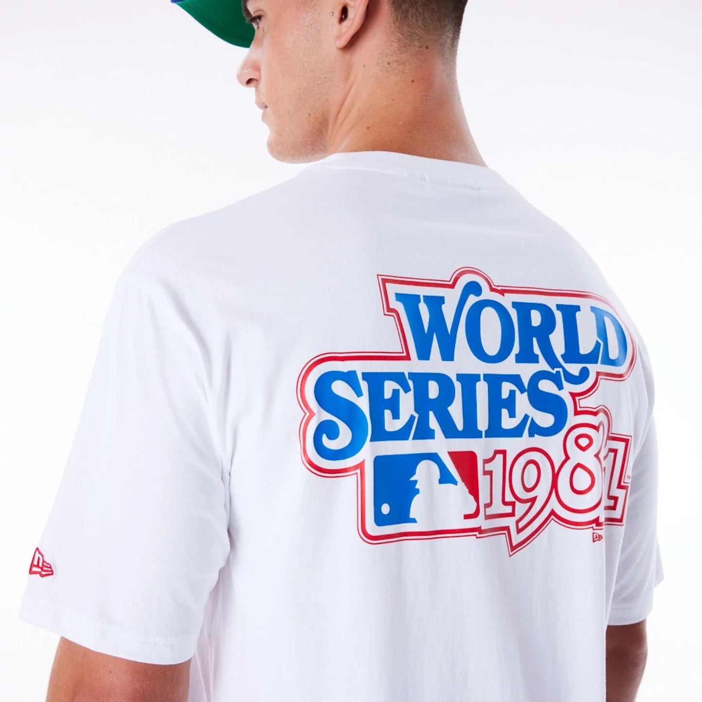 The Male model is wearing LA Dodgers MLB World Series White Oversized T-Shirt  3