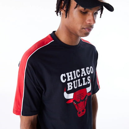 The Male model is wearing Chicago Bulls NBA Panel Black Oversized T-Shirt  4