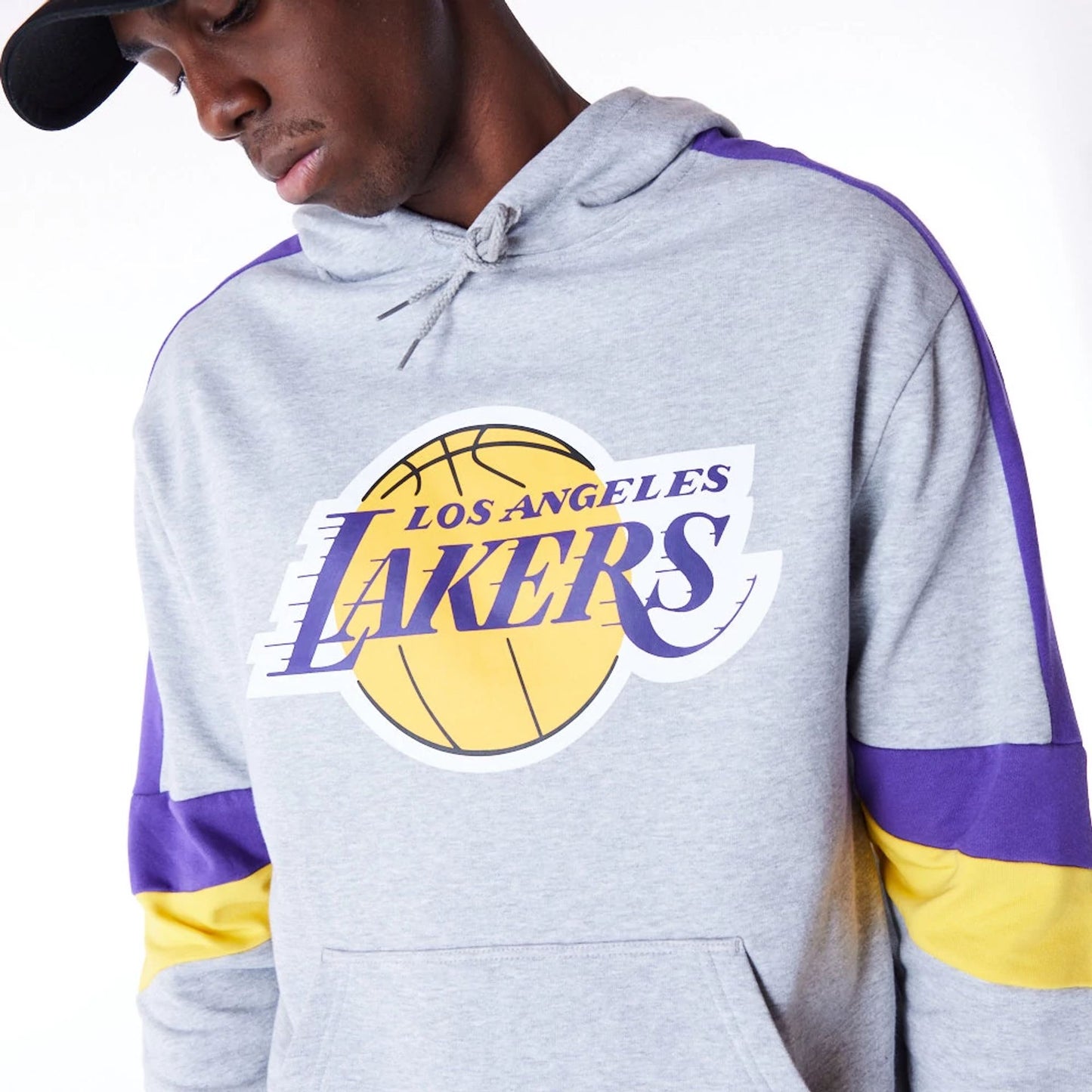 The Male model is wearing LA Lakers Colour Block Grey Pullover Hoodie  9