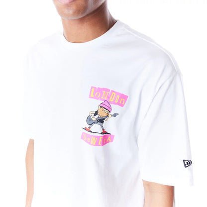 The Male model is wearing New Era Location Graphic London White Oversized T-Shirt 4