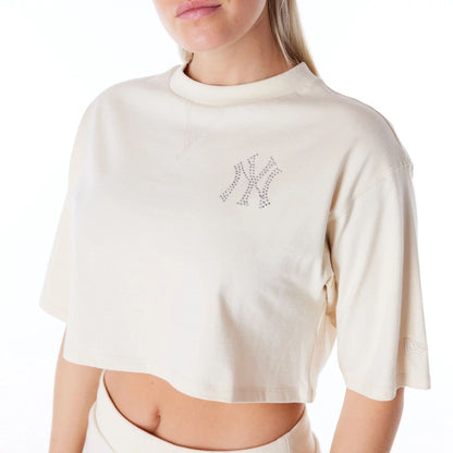 The Female model is wearing New York Yankees Womens MLB Diamante Stone Crop T-Shirt 2