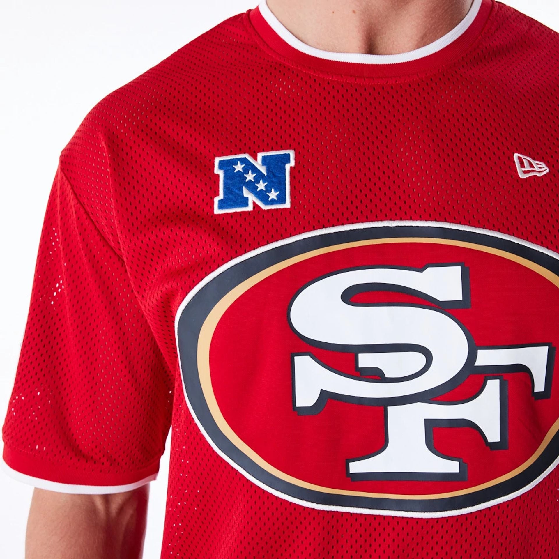 The Male model is wearing San Francisco 49ers NFL Mesh Red Oversized T-Shirt 3