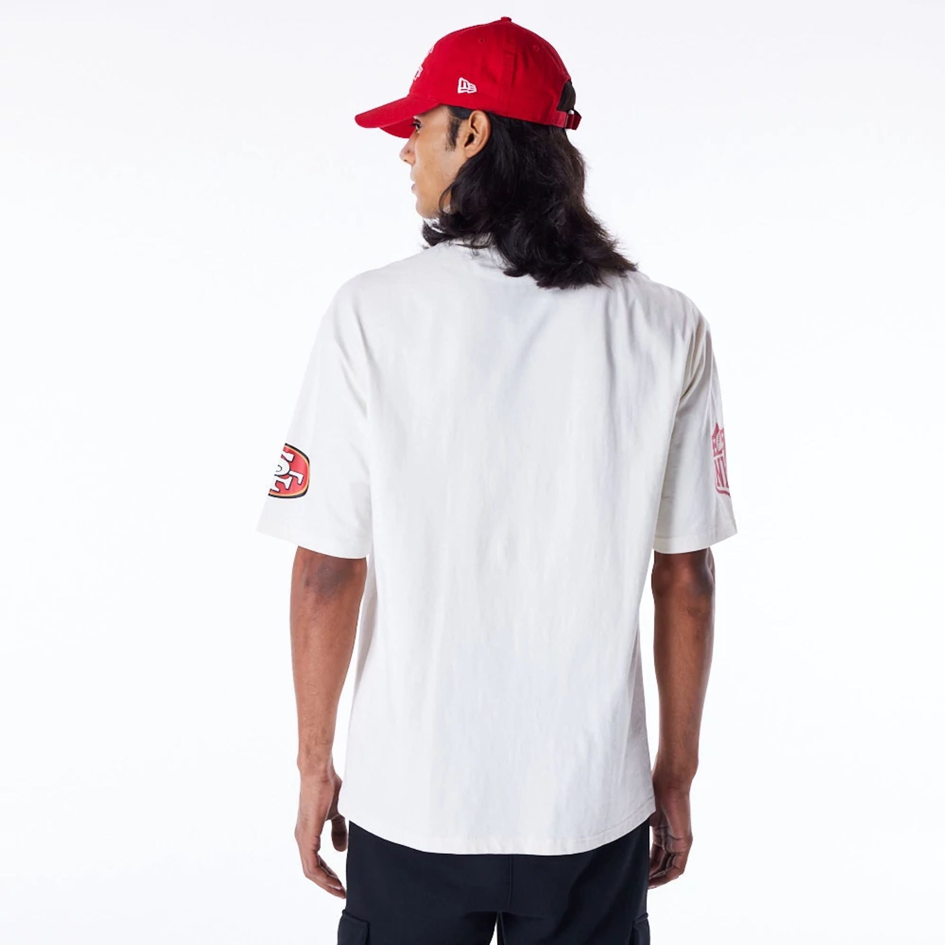 The Male model is wearing San Francisco 49ers NFL Graphic Open White Oversized T-Shirt 3