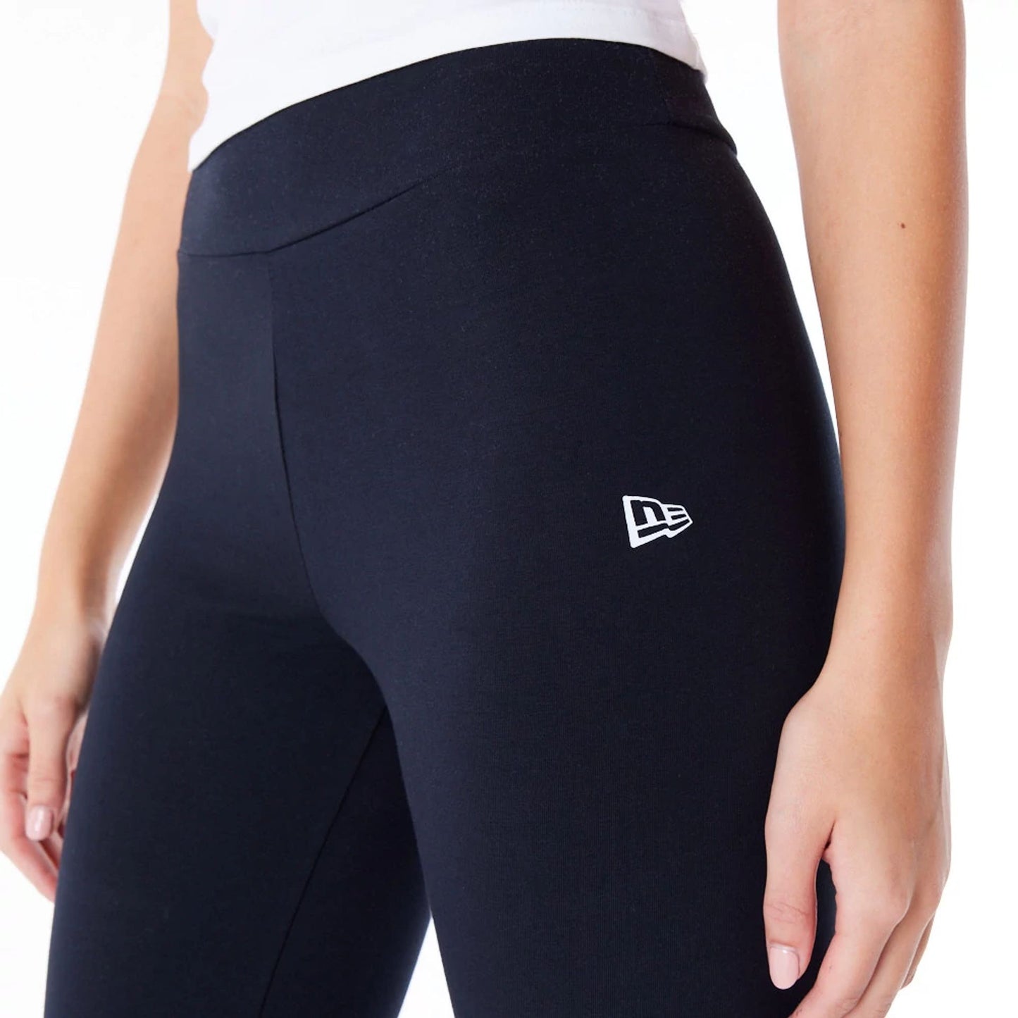 The Female model is wearing LA Lakers Womens NBA Team Logo Wordmark Black Leggings 10