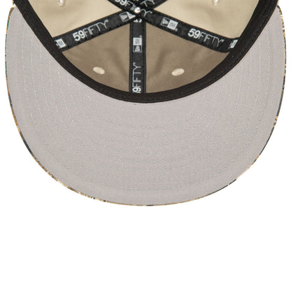 This is a Seattle Mariners MLB Realtree Light Beige Retro Crown 59FIFTY Fitted Cap 2