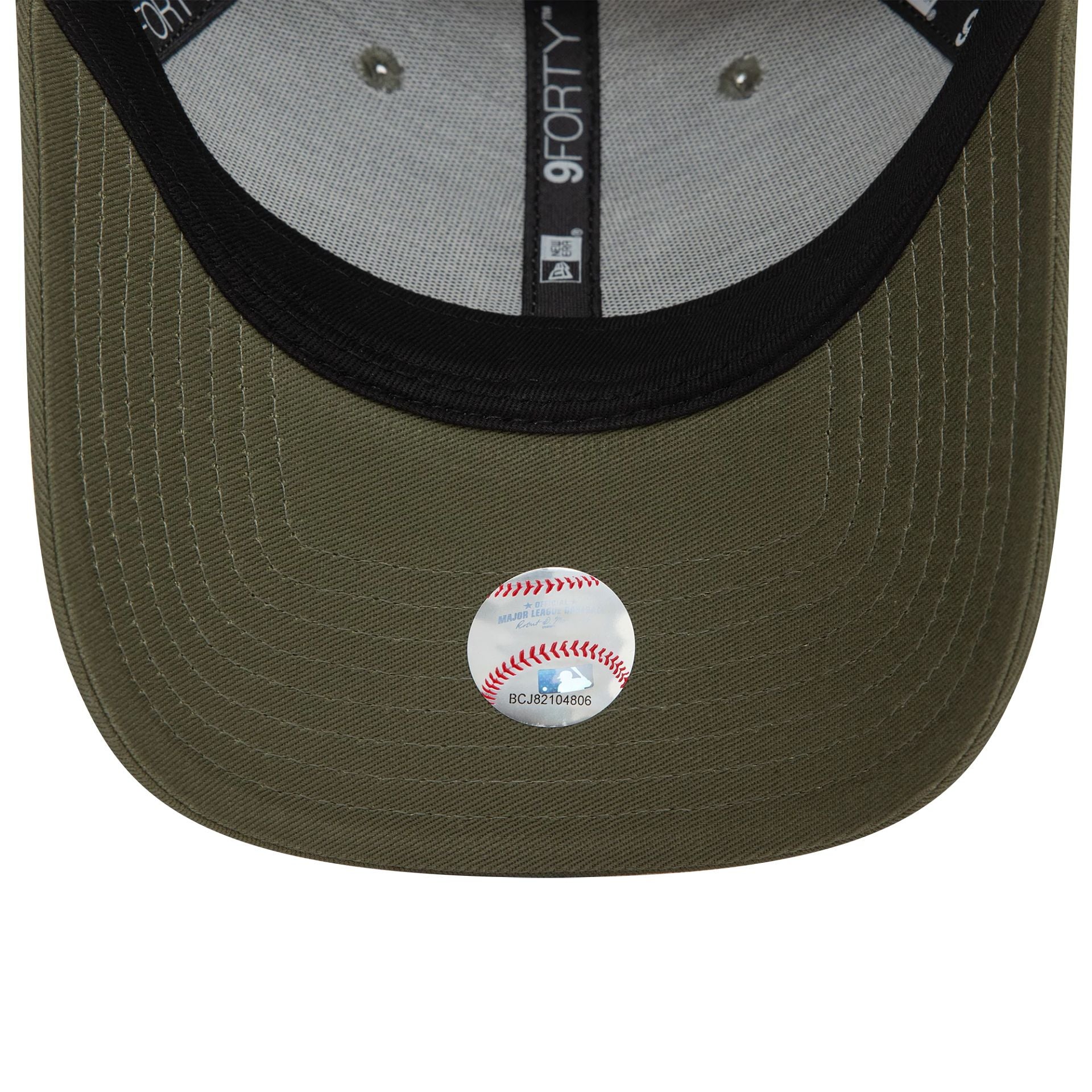 This is a New York Yankees Seasonal Infill Green 9FORTY Adjustable Cap 5